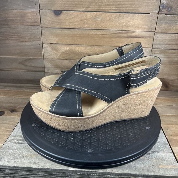Clarks Womens Size 9M Black Aisley Tulip Sandals Suede Wedge Heels Slingback - Picture 3 of 10